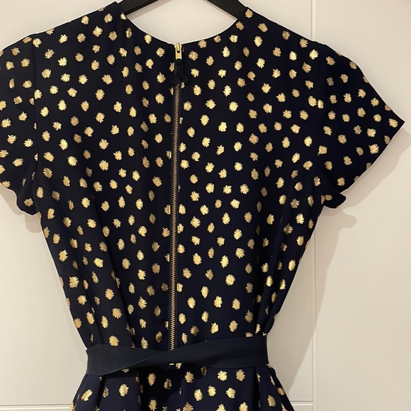 Kids midi dress simple and cute with tulle at the bottom and zipper at the back. - Picture 3 of 3